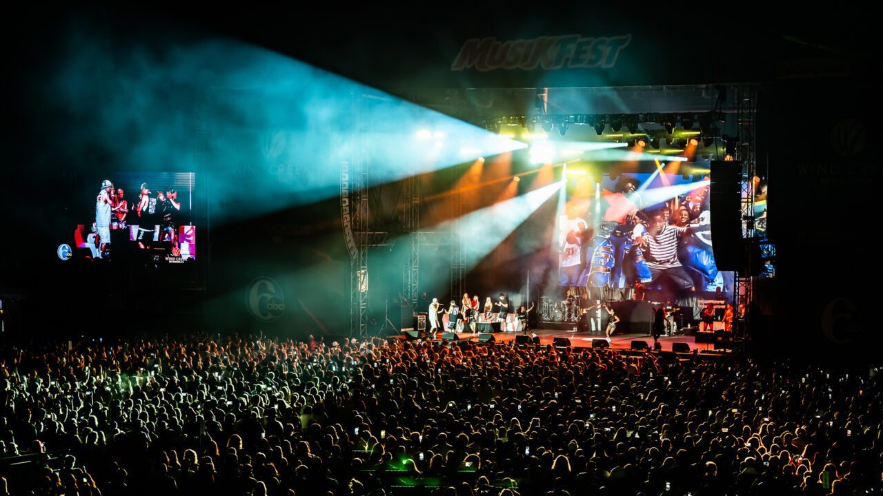 2025_MF_WCSS_stage_with_crowd_1920x1080