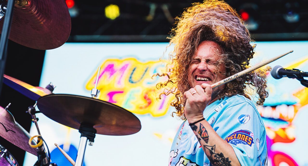 PERFORMINGARTS_apply_tom_slingshot-dakota_1440x780