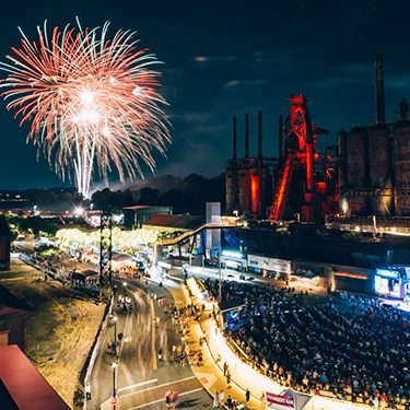 PIC_levitt_fireworks_850x850